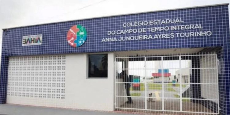 Colégio Estadual suspende aulas devido à violência em São Francisco do Conde