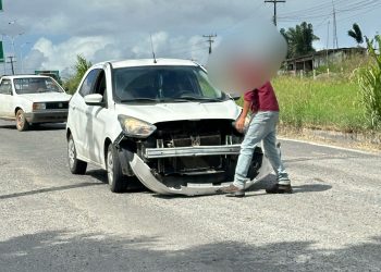 Buraqueira na BA-523, em Candeias, causa prejuízos a motoristas