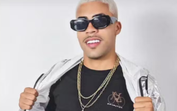 Polícia investiga morte de cantor de pagode após suposta briga por freezer em Salvador