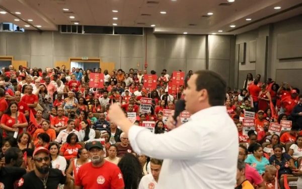 Petistas vão às urnas escolher novos presidentes do PT na Bahia