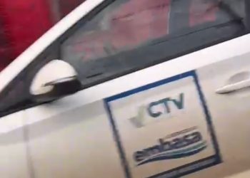 Candidato a presidente do PT de Candeias usa carros da Embasa para levar funcionários filiados a evento de campanha; eleição é neste domingo