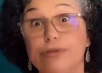 Bastião: Enquanto a cidade enfrenta problemas estruturais, políticos trocam xingamentos por causa de festa; Cacau assiste de camarote