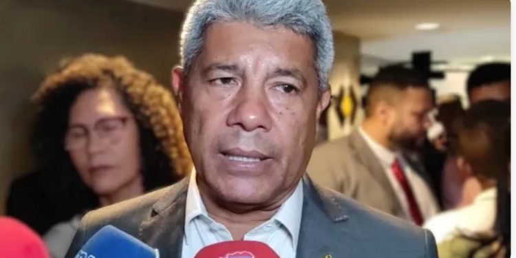 Após fim de semana de terror, Jerônimo rebate críticas de Neto e alfineta: “Ele não sabe dançar forró”