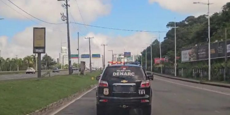A CASA CAIU: chefão do tráfico de Pernambuco é preso pela Polícia Civil em Salvador