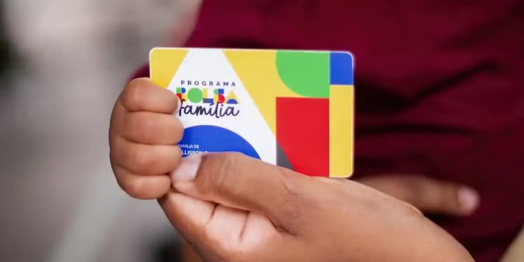 Lula assina decreto que exige biometria para acesso a benefícios sociais