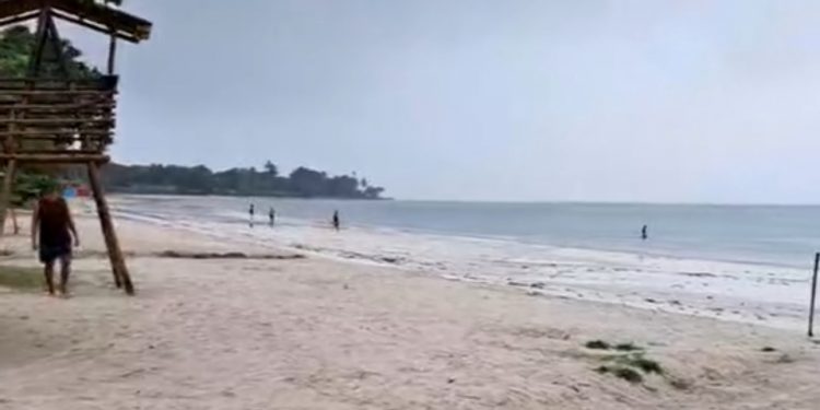 VÍDEO: Grupo é flagrado usando bomba para pescar em Madre de Deus