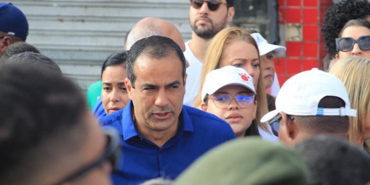 2 de Julho: “Que crise?”, ironiza Bruno Reis diante de críticas à sua gestão