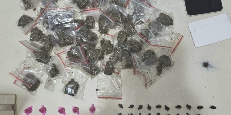 BOIOU O PETO PEGOU: homem preso com drogas em Candeias