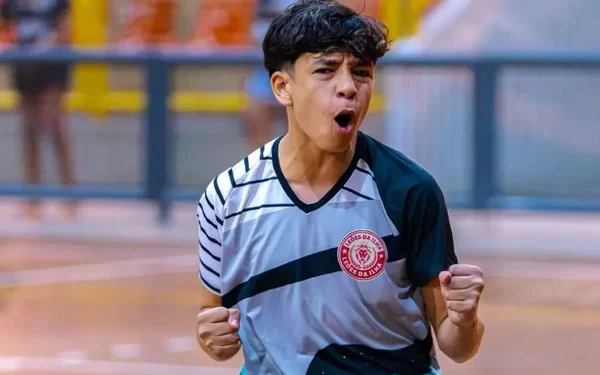 Menino de 13 anos morre após passar mal em partida de futsal na Bahia