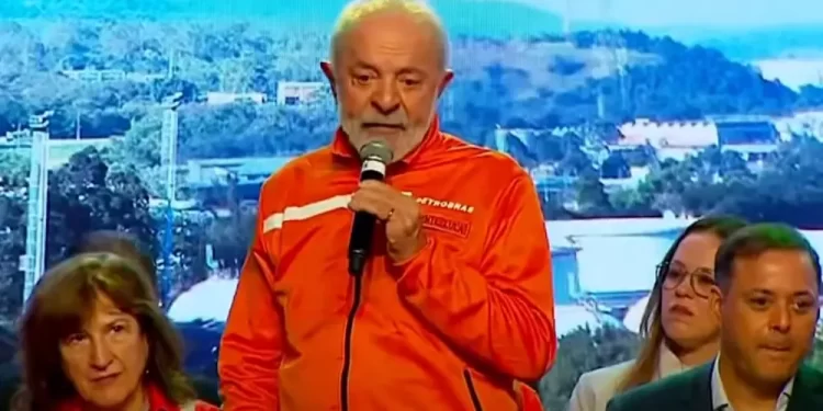 LULA INDICA QUE SERÁ CANDIDATO À REELEIÇÃO EM 2026: ‘SE PREPAREM’