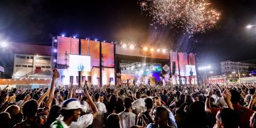 Candeias 67 anos: Na terra do arrocha, Tayrone, Theuzinho e “Bodega” do Pablo reúnem mais de 30 mil pessoas