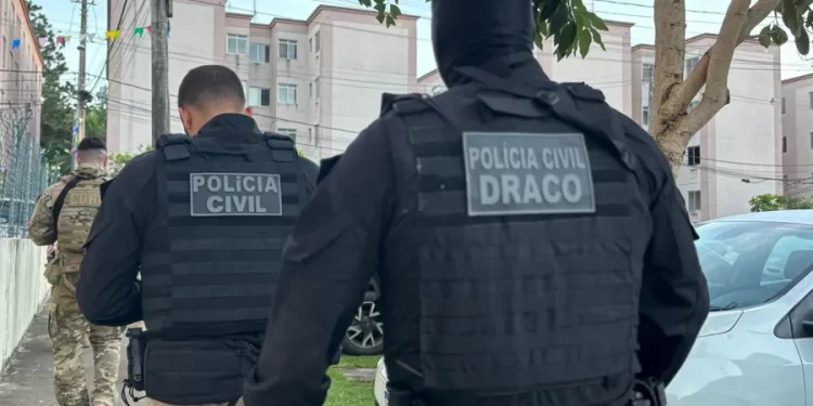 Esquema de drogas e armas cai na mira da polícia em Salvador e RMS