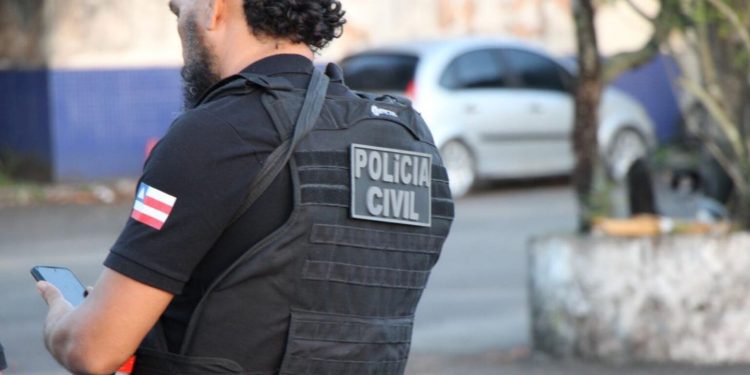 Suspeito de aplicar golpe contra idoso é preso em Santo Amaro