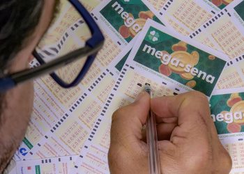Sem acertador, Mega-Sena acumula para o sorteio deste sábado; saiba o valor
