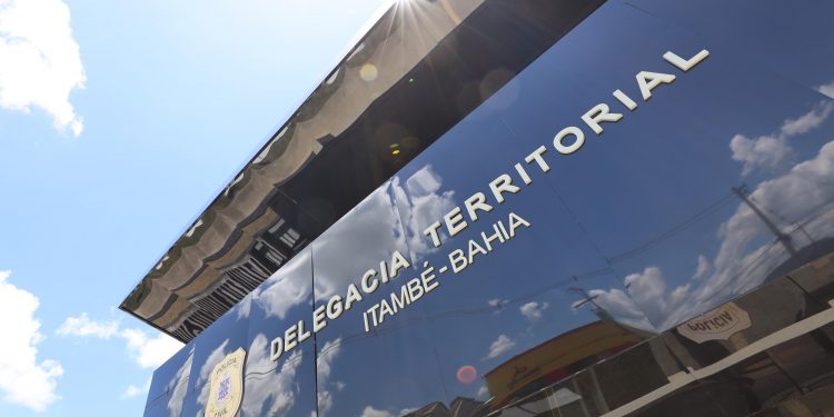 Adolescente de 12 anos descobre gravidez após ser estuprada pelo tio na Bahia