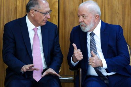Lula se reúne com Alckmin para conversa final sobre medidas de reação ao tarifaço
