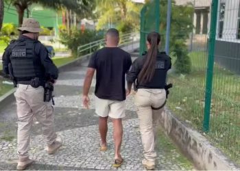 Empresário é preso em Candeias durante operação contra desvio de combustíveis em Alagoas; prejuízo estimado ultrapassa R$ 200 mil