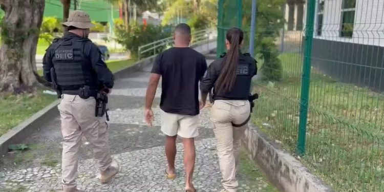 Empresário é preso em Candeias durante operação contra desvio de combustíveis em Alagoas; prejuízo estimado ultrapassa R$ 200 mil