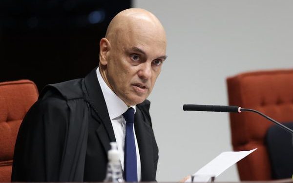 Cartão de crédito de Moraes é bloqueado após sanções da Lei Magnitsky