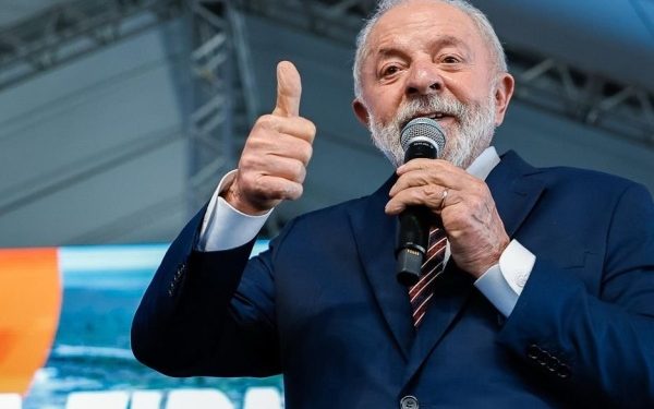 Lula anuncia programa de gás gratuito para cerca de 17 milhões de brasileiros
