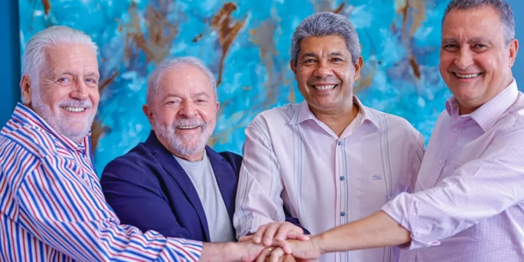 Rui Costa provoca ACM Neto ao comentar a Paraná: “Na Bahia, a história tem mostrado: eles ganham a pesquisa, e a gente ganha a eleição; foi assim com Wagner, com Jerônimo e vai ser sempre assim”