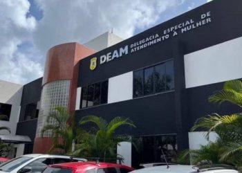 PM arromba apartamento de luxo em Salvador e prende suspeito de agredir companheira