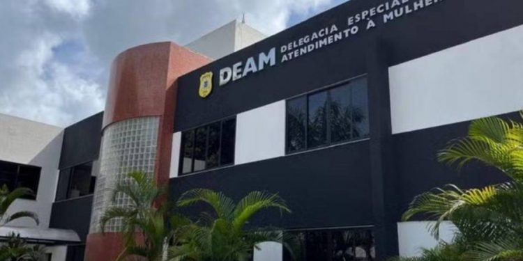 PM arromba apartamento de luxo em Salvador e prende suspeito de agredir companheira