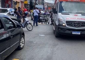 Idoso passa mal e é socorrido pelo SAMU na Av Antônio Patterson