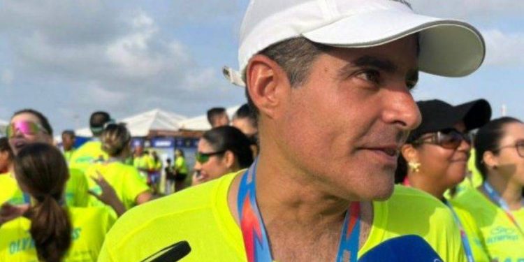 ACM Neto nega rumores de desistência da disputa ao governo da Bahia: “fake news”