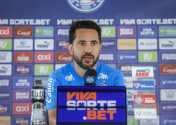 Everton Ribeiro projeta reta final em busca de vaga direta à Libertadores