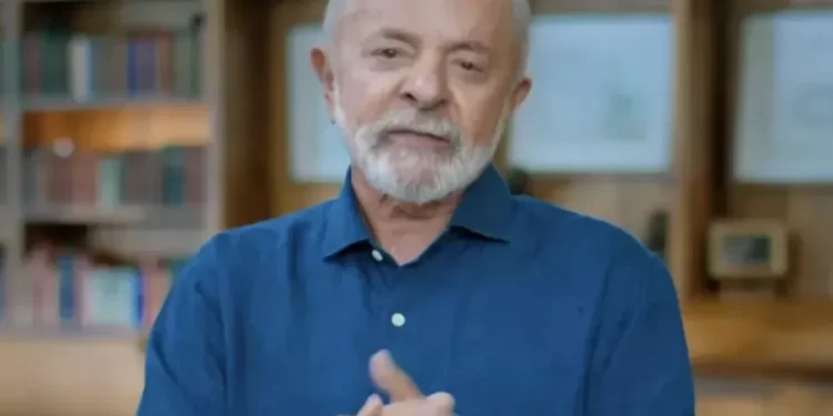 “Deputados não têm compromisso com o povo”, diz Lula em crítica ao Congresso