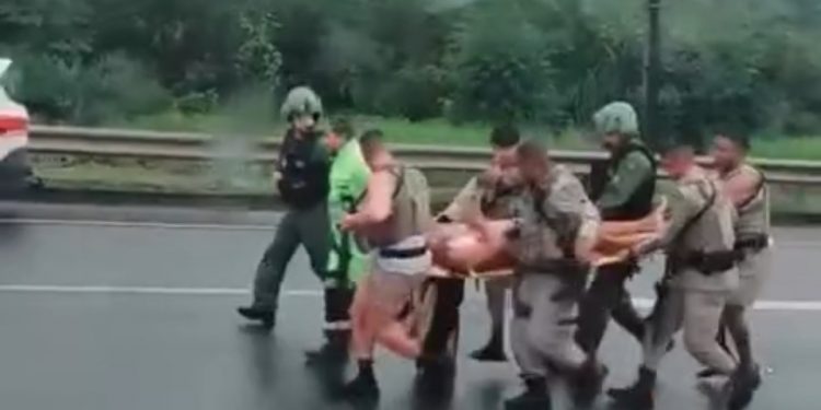 POLICIAL BALEADO: PM da 81ª CIPM sofre tentativa de assalto após sair do serviço em Simões Filho