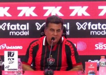 “Para mim a vitória não cai”, afirma Fábio Mota ao comentar momento do clube