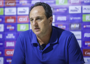 Ceni critica atuação do Bahia após queda na Copa do Brasil: ‘Faltou tudo’