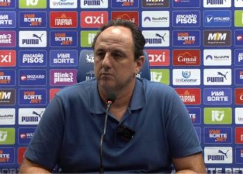 “Não jogamos absolutamrnte nada”, diz Rogério Ceni após eliminação na Copa do Brasil