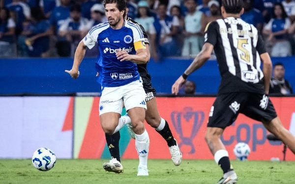 Cruzeiro tem desfalque para enfrentar o Bahia em Salvador