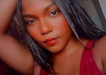 Jovem de 24 anos é assassinada a tiros em Salvador; polícia investiga feminicídio