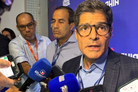 “Jerônimo não governa a Bahia, apenas faz política 24 horas por dia”, dispara ACM Neto