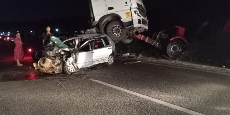 CANDEIAS: grave acidente é registrado próximo à Fundação Dr. Jesus