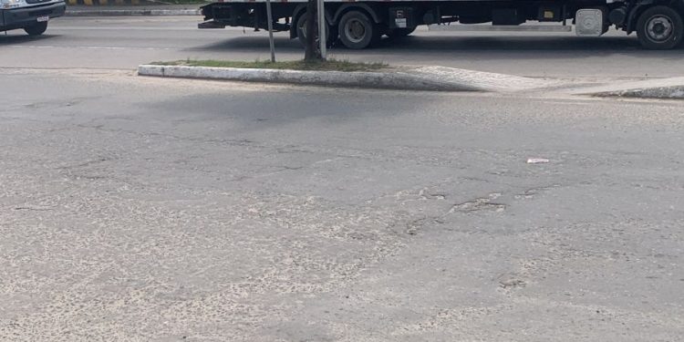 FIZERAM A LIMPA: Polícia Militar apreende mais de 15 motos irregulares em Candeias