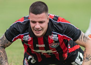 Vitória supera 80% de chances de rebaixamento, mas detalhe semelhante à campanha do ano passado gera esperança