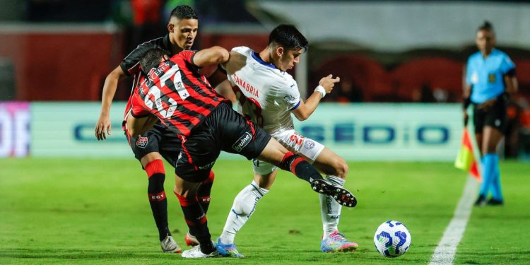 Tabu mantido! Vitória bate o Bahia no Barradão pela Série A do Brasileiro