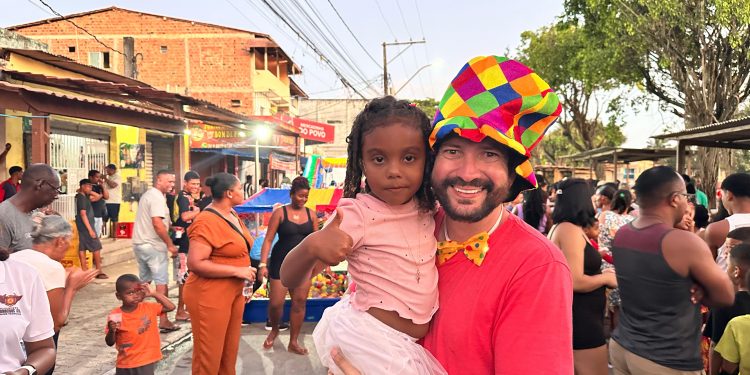 Em sua 2ª edição, “Dia das Crianças com Tio Cassio” e levou alegria e diversão para a criançada da Caroba. Vereador comemorou sucesso do evento.