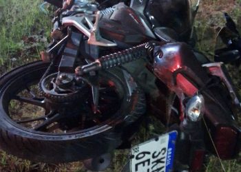 Homem morre após bater em poste em Candeias