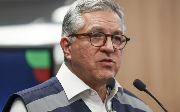 Governo vai comprar 150 mil antídotos contra intoxicação por metanol, diz ministro