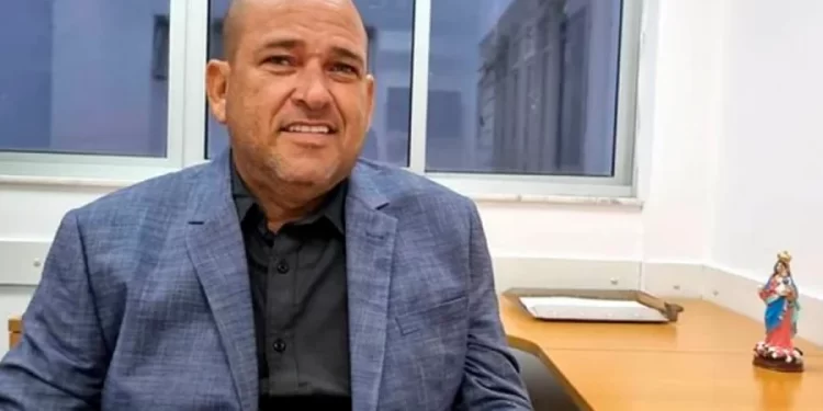 Preso, Binho Galinha não deve perder mandato; entenda