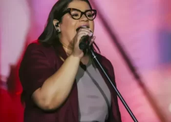 Candeias: Midian Lima cancela show na Semana Evangélica por problemas de saúde