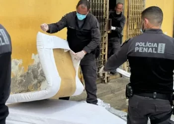 Cela barriada deu a brecha para fuga de detentos em presídio de Feira