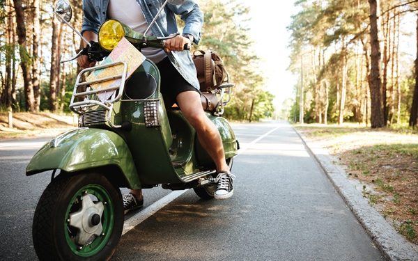 Confira quais veículos passarão a exigir placa e CNH dos condutores a partir de 2026