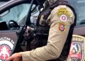 Casal é preso com drogas durante ação policial em Camaçari
